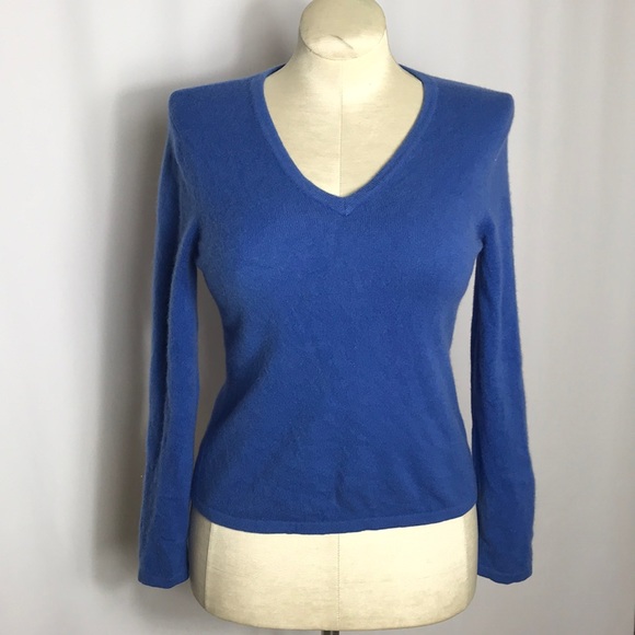 🌻3/25🌻Lands' End Soft Performance V-neck Sweater - Picture 1 of 5